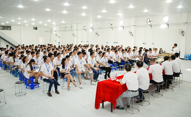 热烈祝贺东莞佳盟科技集团和大漠电子携手加拿大PC咨询启动企业管理升级